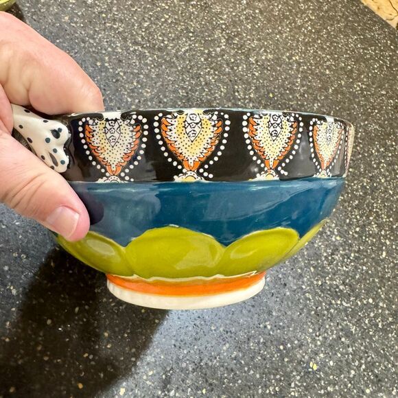 Anthropologie "CALVIA" 8" Handled Bowl and Nesting Bowls - Picture 7 of 9